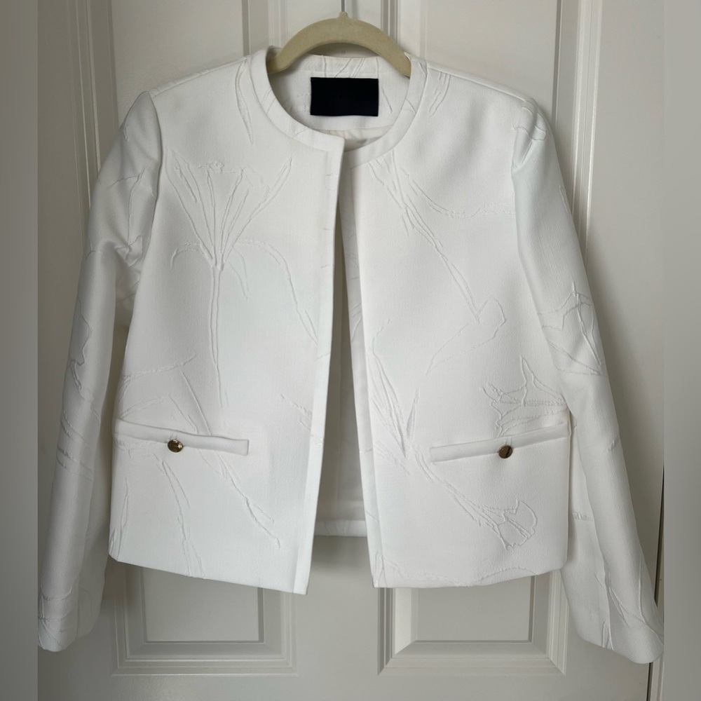 GIADA White Long Sleeve Blazer